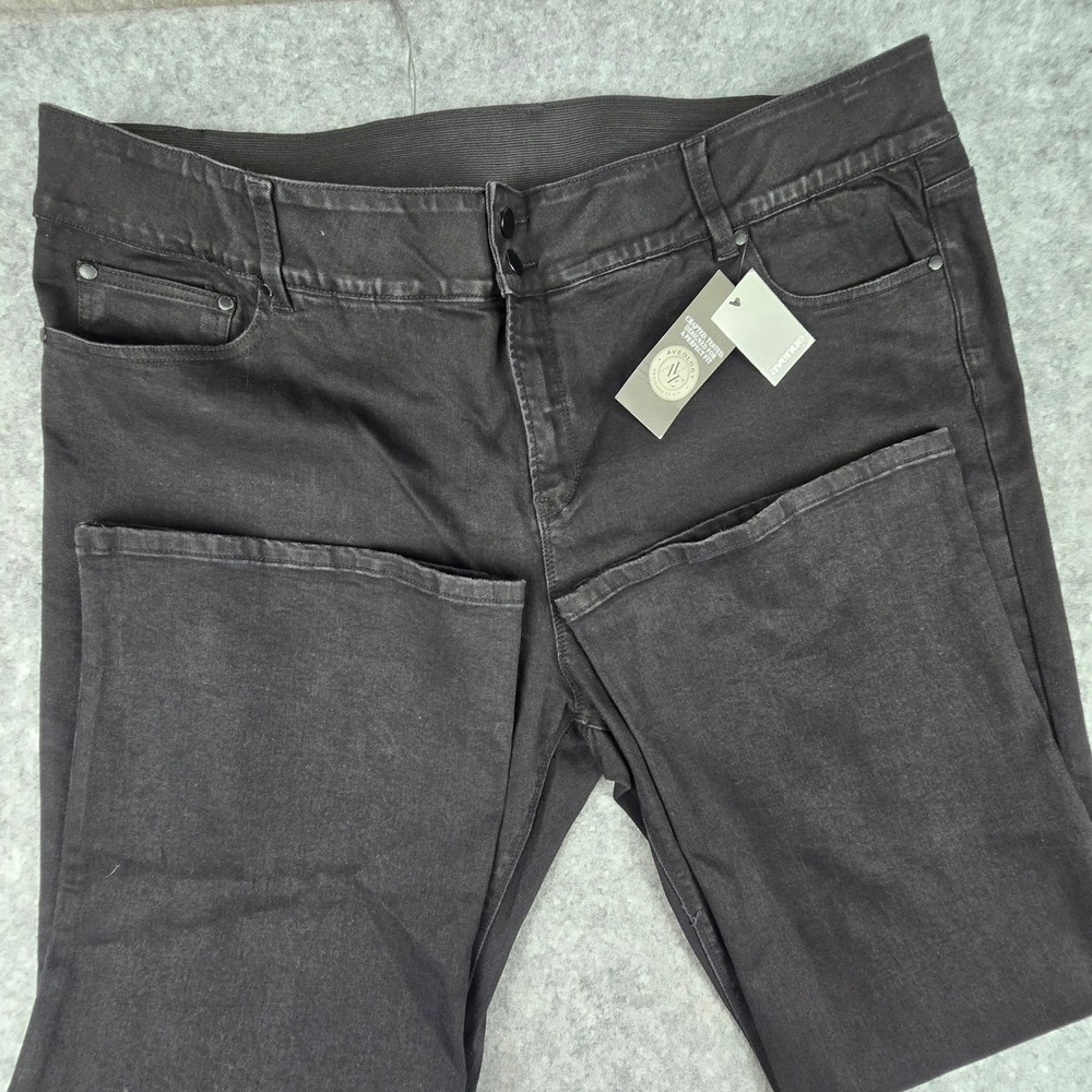 Avenue Clarissa Jeans Womens 26 Black Bootcut Elastic Comfort Waist NWT